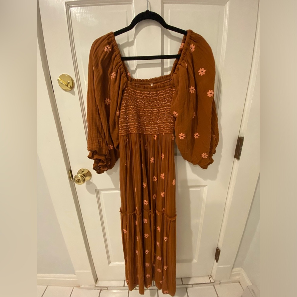 Puff sleeve with flower dress